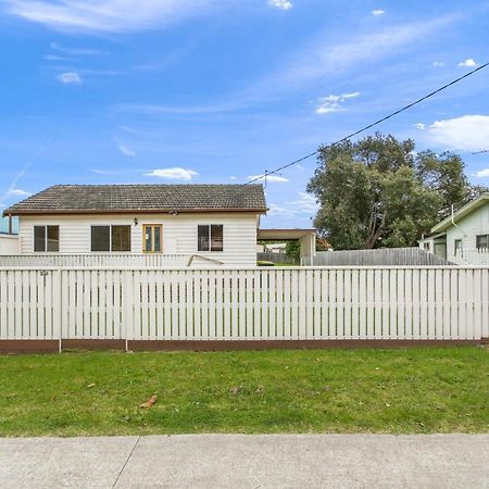 The Fishermans Cottage Lakes Entrance Exterior photo