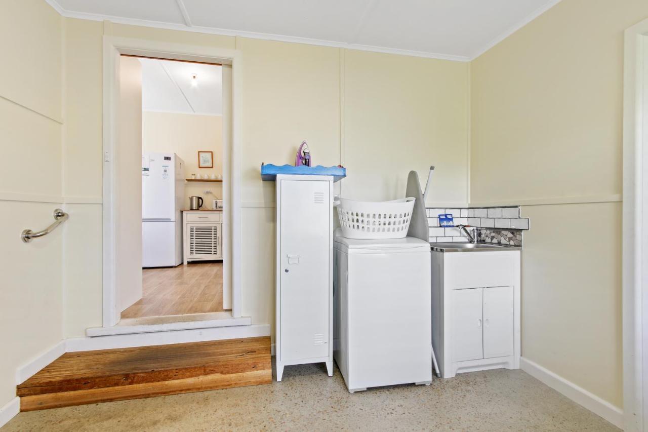 The Fishermans Cottage Lakes Entrance Exterior photo